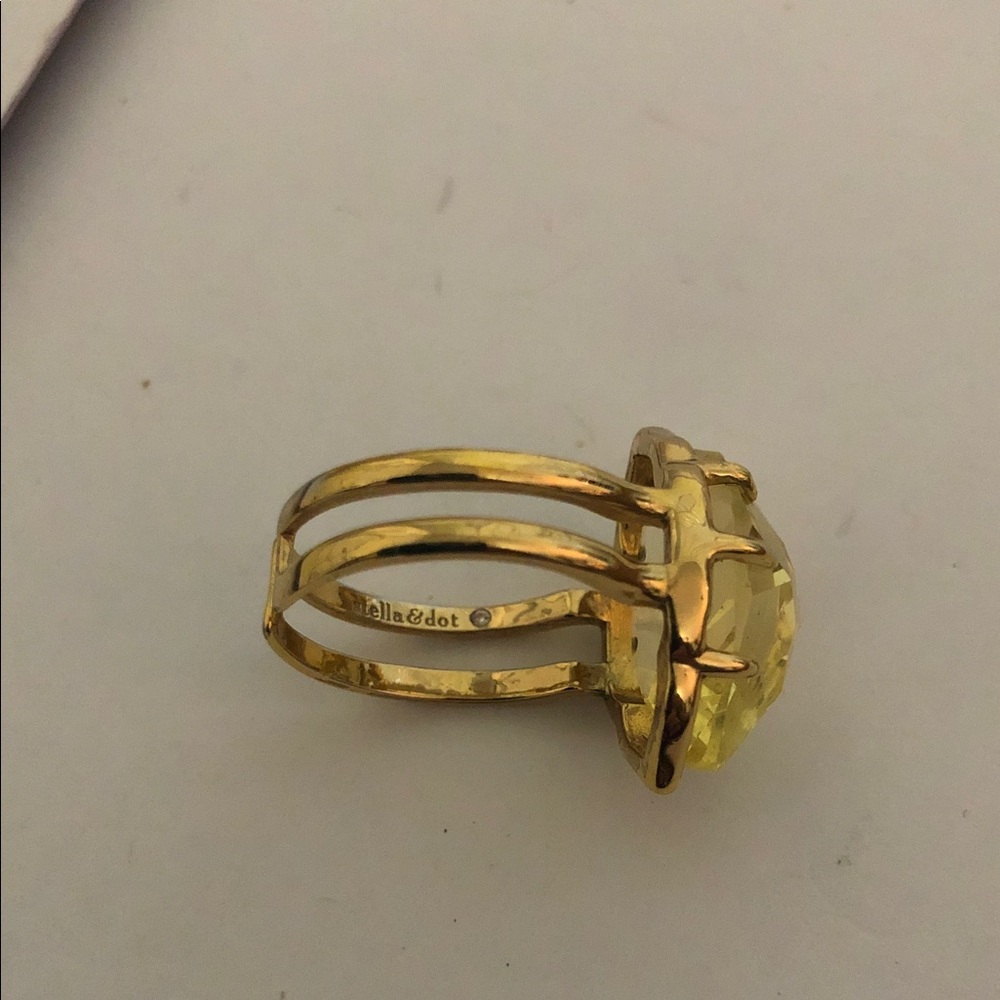 Stella & Dot Arabesque Yellow Crystal Adjustable Ring - Picture 3 of 5